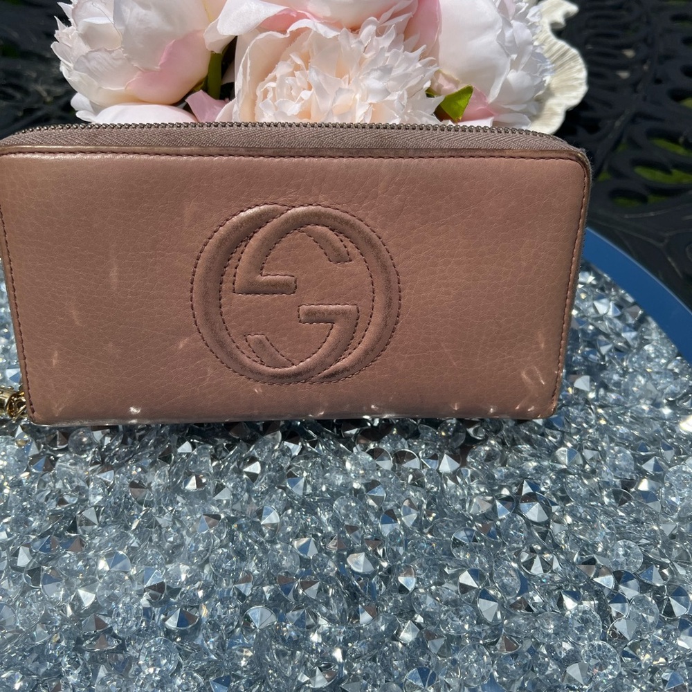 EUC GUCCI SOHO LEATHER LONG WALLET - Picture 3 of 8